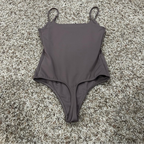 Express Women’s Size Small Purple Tank Bodysuit - Picture 4 of 4